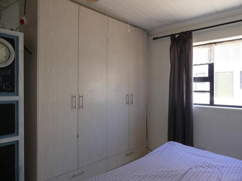 2 Bedroom Property for Sale in Britannia Bay Western Cape